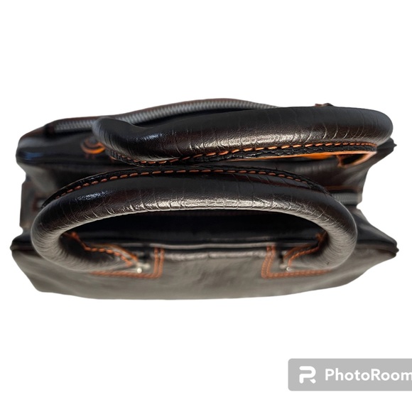 Francesco Biasia Leather made in Italy & Dust Bag - Picture 9 of 14